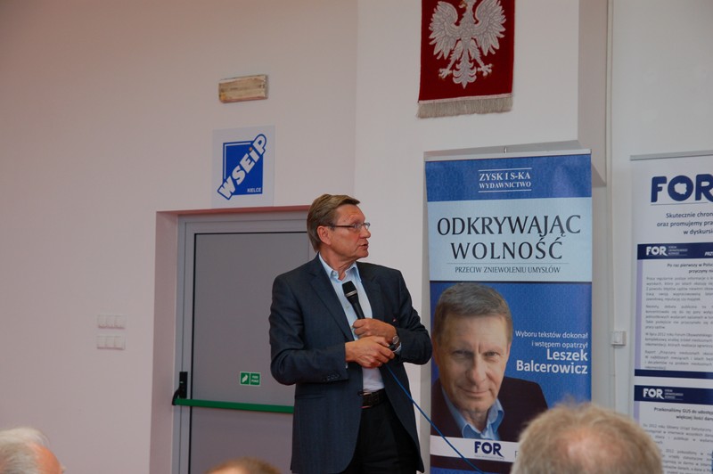 profesor Leszek Balcerowicz w WSEiP_58