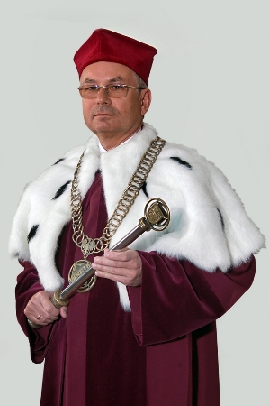 Rektor dr Tadeusz Dziekan