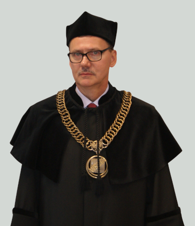 Kanclerz mgr Andrzej Mroczek